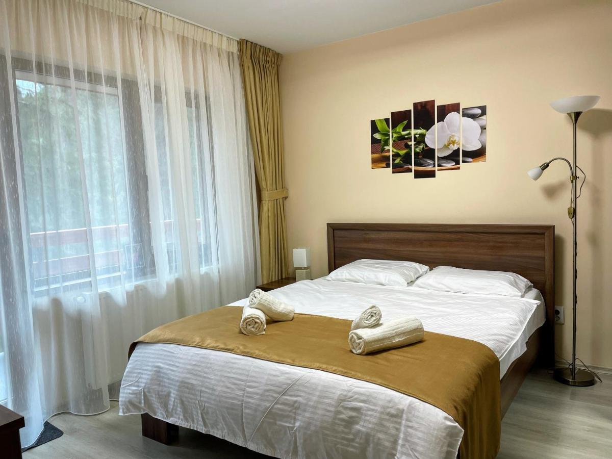 Apartament Lexannona Buşteni Esterno foto