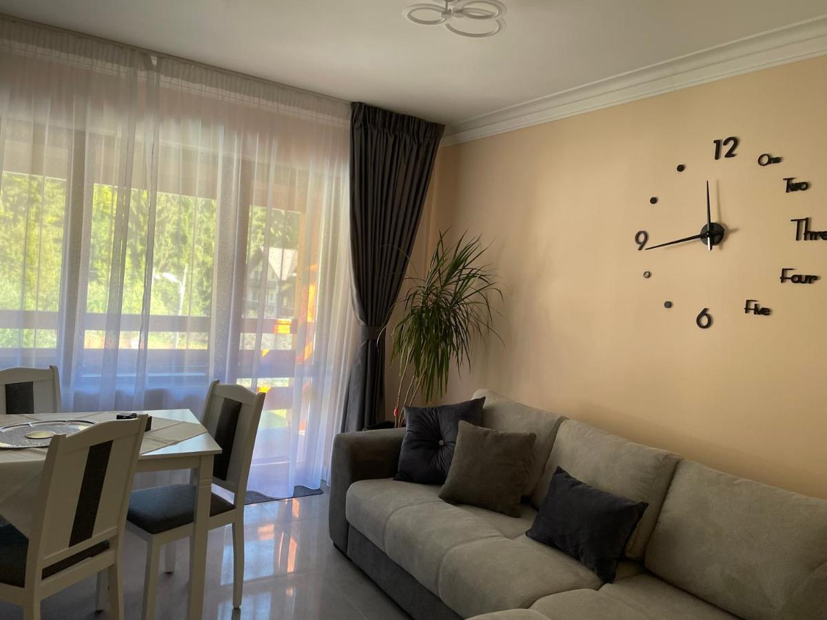 Apartament Lexannona Buşteni Esterno foto